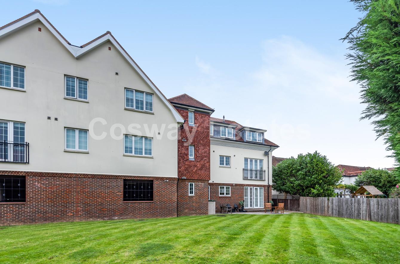 Merillion Court, Mill Hill